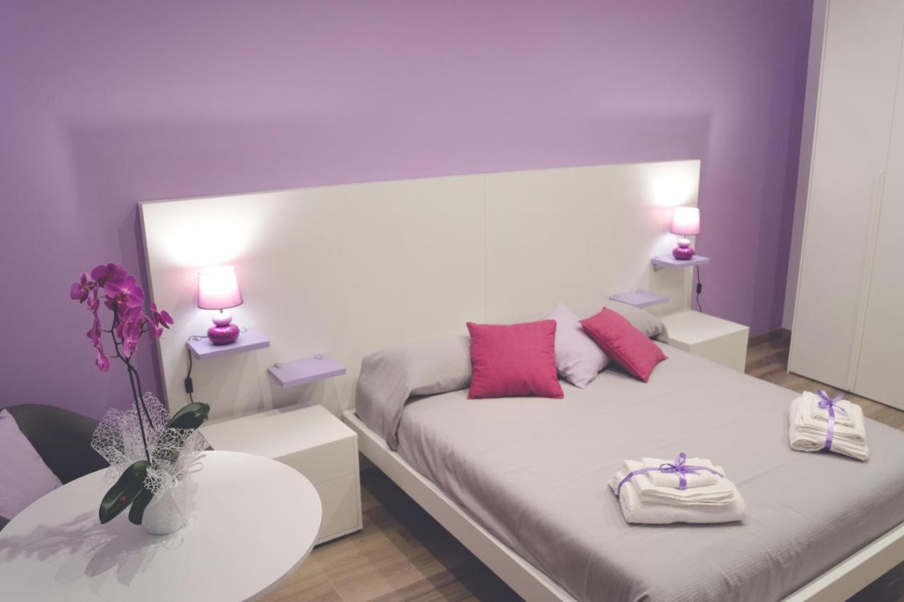 Mare Di Luci Bed & Breakfast Salerno Bagian luar foto