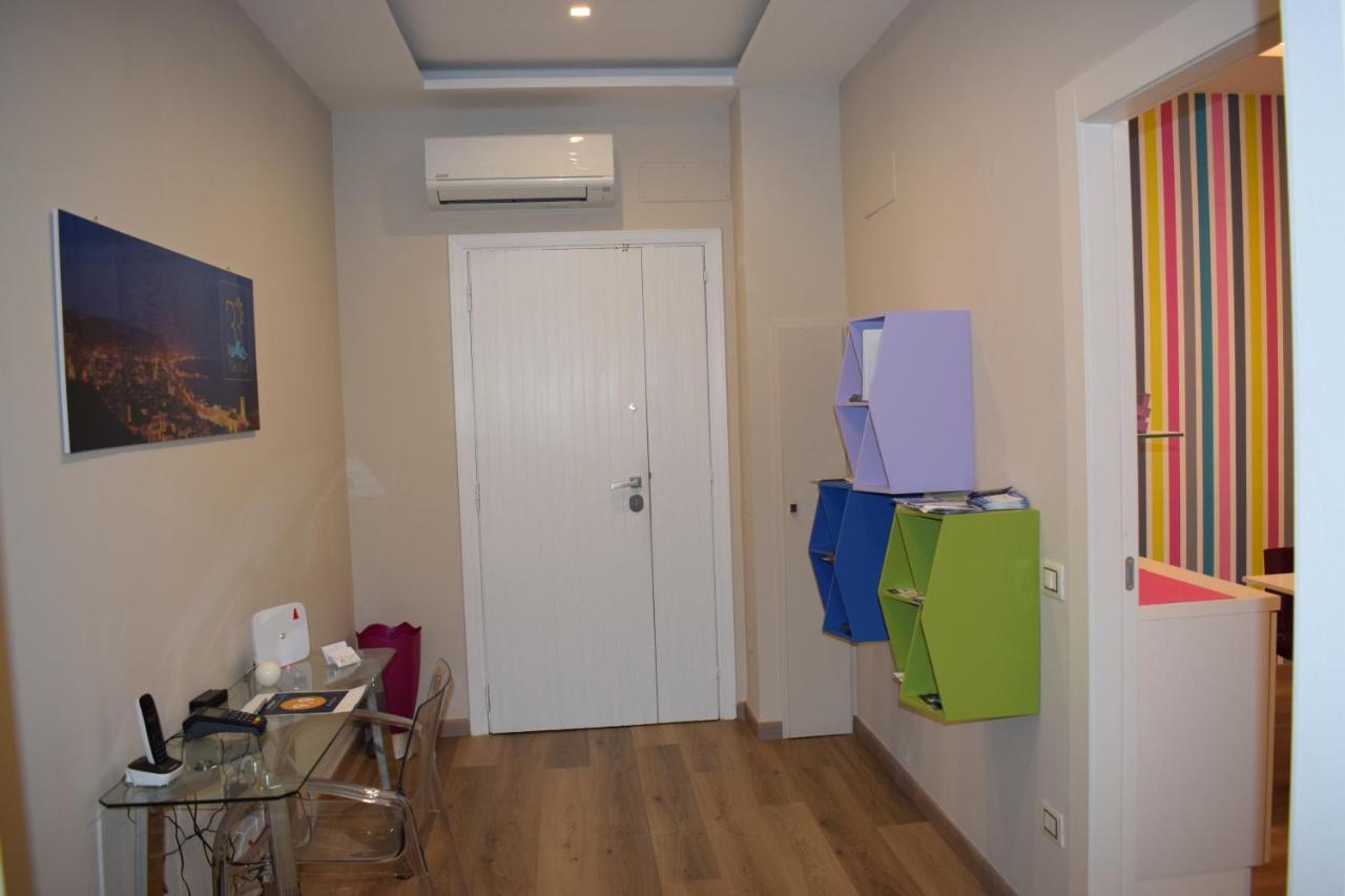 Mare Di Luci Bed & Breakfast Salerno Bagian luar foto