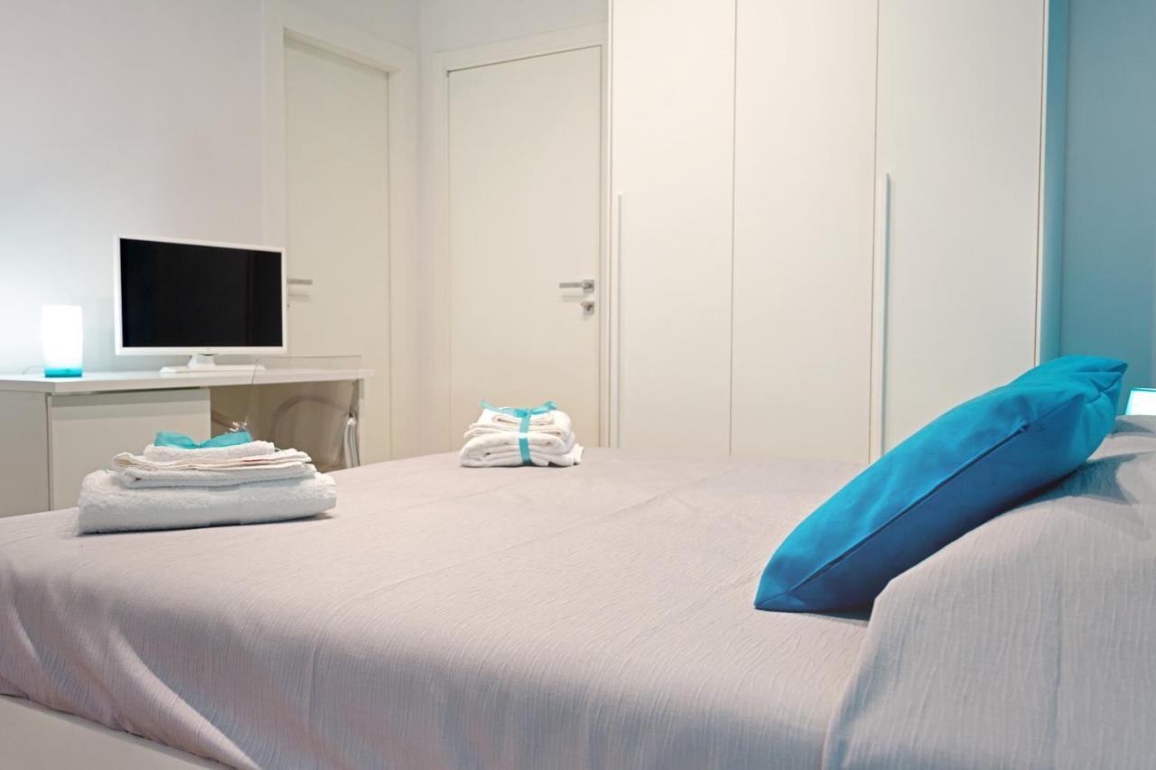 Mare Di Luci Bed & Breakfast Salerno Bagian luar foto